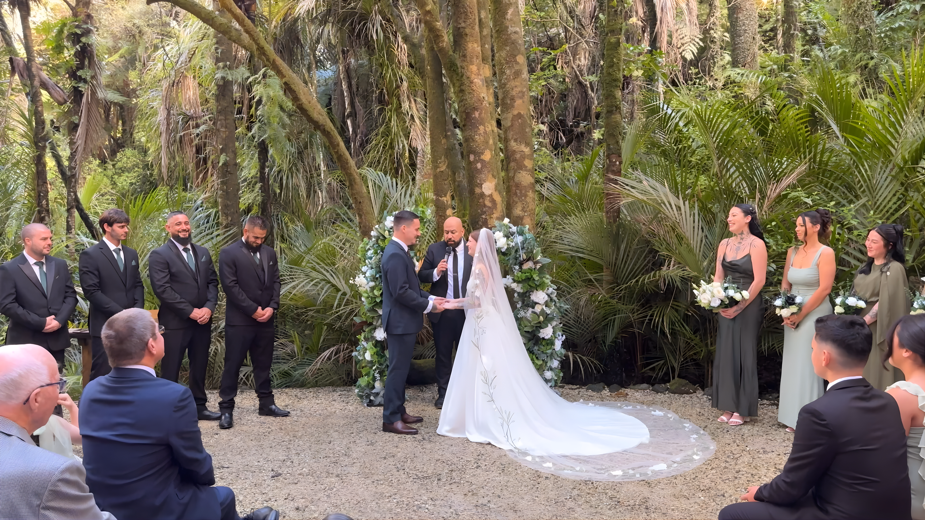 Wedding ceremony at Bridgewater Estate in Helensville, Auckland